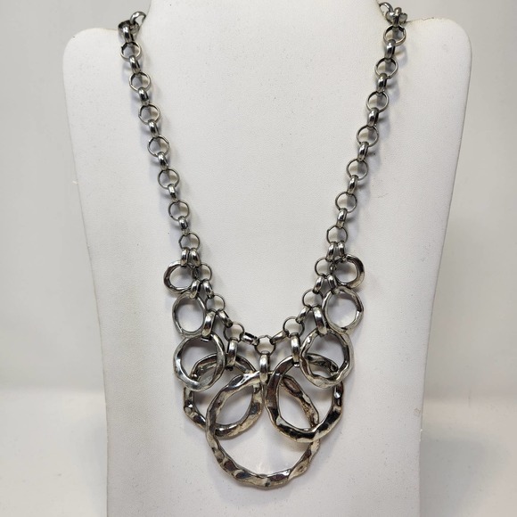 Silver Tone Chain Hammered Concentric Circles Necklace Fashion Jewelry Statement - Picture 1 of 5